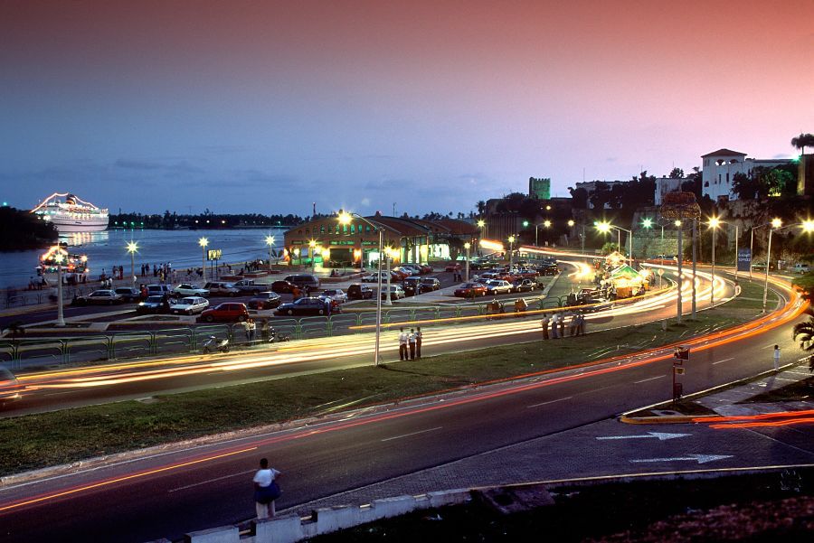 Avenida del Puerto. Santo Domingo