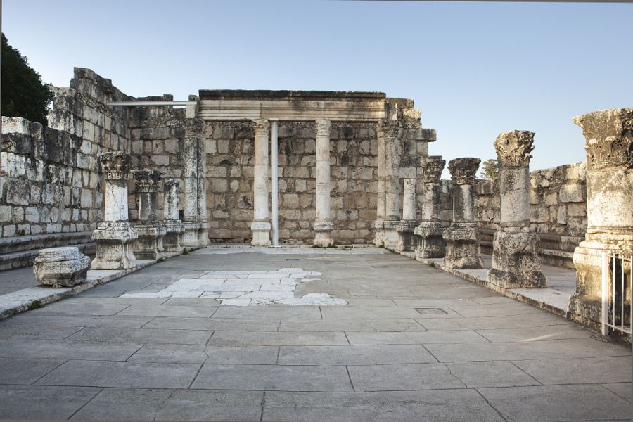 Antigua Sinagoga de Capernaum