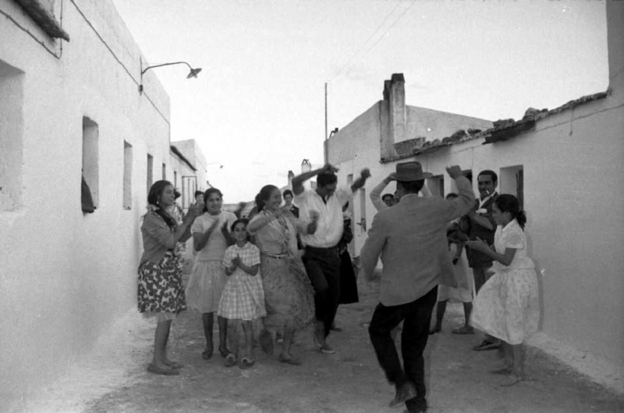 Inauguración del poblado gitano de Altamira