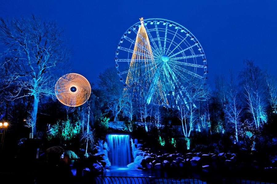 El mercado en el parque de atracciones de Liseberg