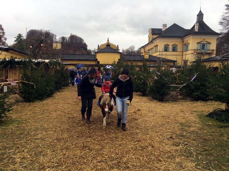 Mercado de Navidad en Hellbrunn