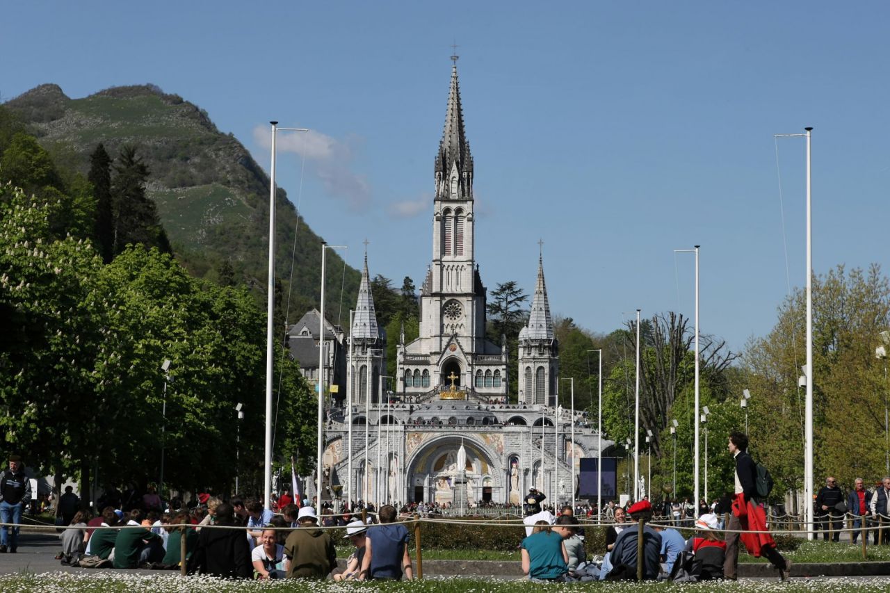 Lourdes