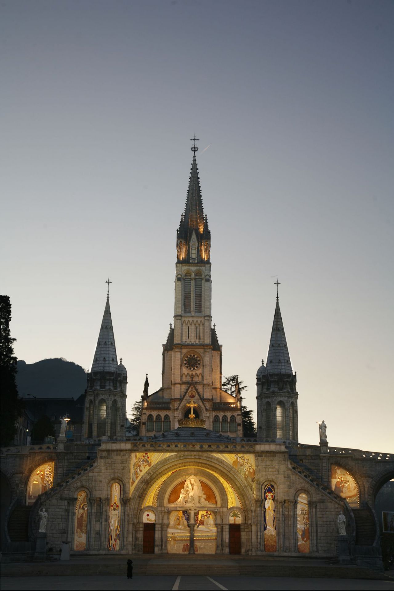 Lourdes