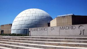 El Planetario de Madrid ofrece sesiones sobre astronomía en directo