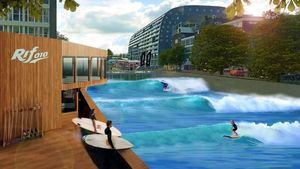 Abre en Róterdam la primera piscina de surf del mundo en el centro de una ciudad