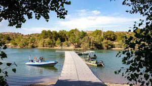 Campings en Delta del Ebro y Mar de Aragón, dos destinos unidos por el rio Ebro