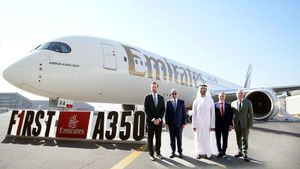 Emirates presenta en Dubái oficialmente su primer avión A350