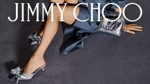 Descubre la esencia 'coquette' en la última colección de Jimmy Choo