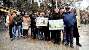 La Feria de libros de Moyano insisten en su demanda del café literario en la Cuesta