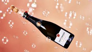 La aerolínea Delta se asocia con la marca de champán de lujo Taittinger