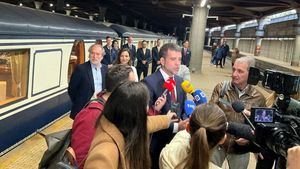 El Transcantábrico Gran Lujo de Renfe inicia temporada 2025 en Oviedo