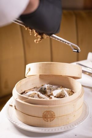 China Crown celebra el Día del Dumpling para homenajear esta especialidad culinaria asiática