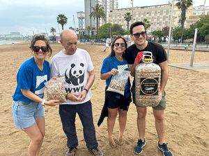 Campaña internacional de Surfrider contra las colillas de cigarrillos