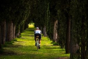 Un viaje a través del tiempo a la Toscana en bicicleta clásica