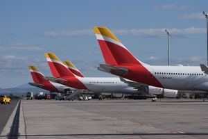 Iberia e Iberia Express, un mes más entre las aerolíneas mas puntuales del mundo