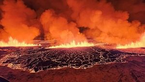 Erupción volcánica en la península de Reykjanes, en el suroeste de Islandia